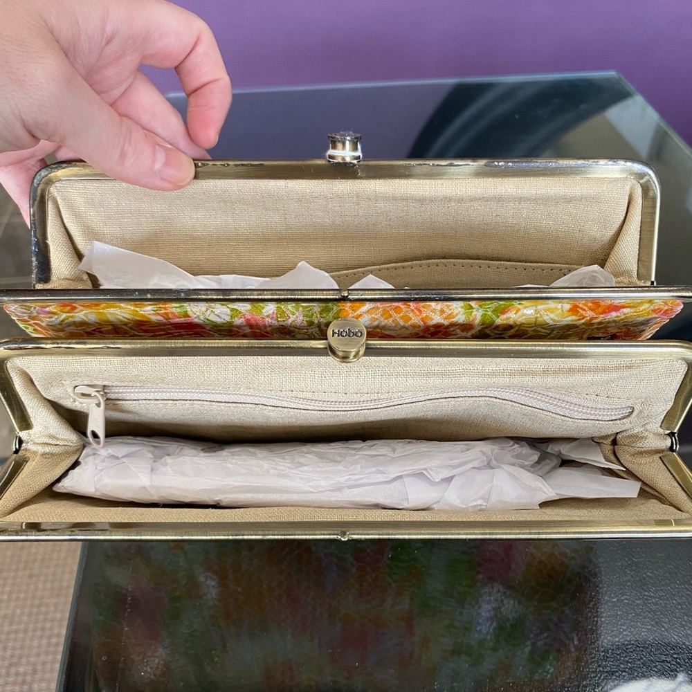 HOBO Multicolor Floral Clutch - Picture 3 of 4